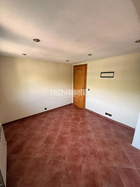 Foto c5b4a918-3aad-406f-87e8-37505436e1e6. Piso  en venta en Moscardó Madrid