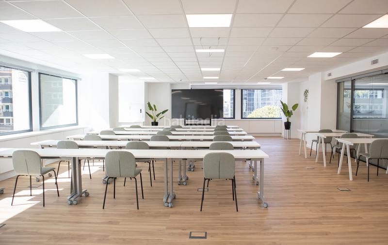 Foto 13096051-a627-4b5c-b1a4-2b9a21e4e606. Miete büro in calle de la condesa de venadito 1 in Madrid