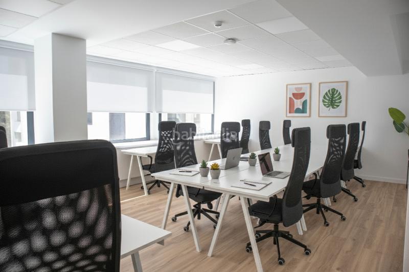 Foto 6a19eae7-c8fd-4aa2-b092-72824b3398f1. Miete büro in calle de la condesa de venadito 1 in Madrid