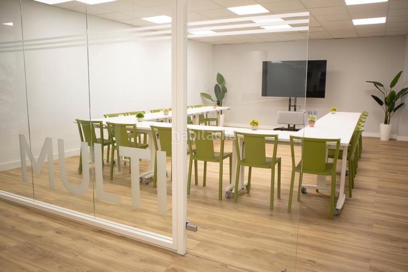 Foto 6234d47a-efdd-4a1d-8cd4-44b8d1612493. Rent office space in calle de orense 70 in Castillejos-Cuzco Madrid