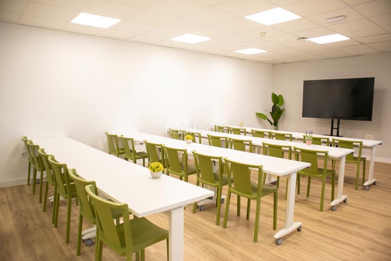 Foto d506b01e-5612-4d2f-981d-4faa16da3bf4. Location bureau dans calle de orense 70 dans Castillejos-Cuzco Madrid