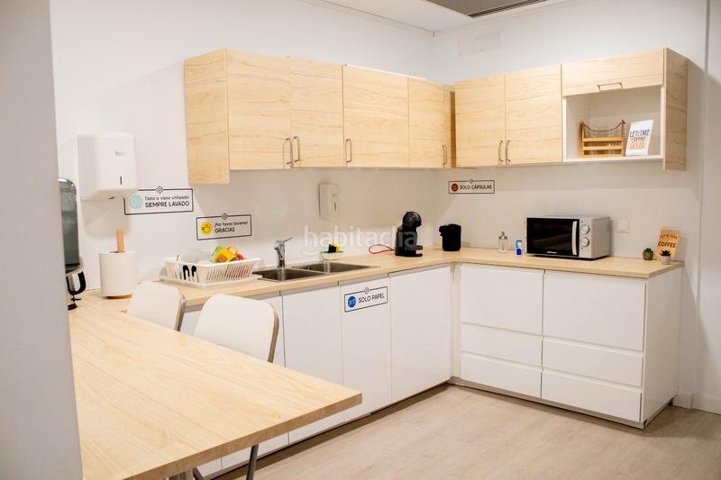 Foto 246f1f53-3f80-45e0-80b0-4afd12160b41. Location bureau dans avenida de manoteras 39 dans Virgen del Cortijo-Manoteras Madrid