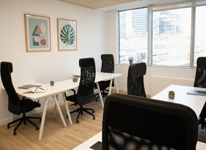 Foto a793ec3c-e620-4736-bd05-13053ad770e1. Miete büro in avenida de manoteras 39 in Virgen del Cortijo-Manoteras Madrid