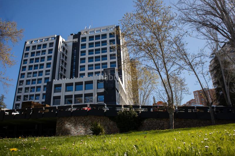 Foto 36a7aa55-f70f-4a27-ad88-9d82df6a2051. Rent office space in calle de la condesa de venadito 1 in Madrid