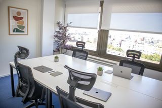 Rent Office space in Calle de orense 70. Oficinas privadas azca - cuzo – sin permanencia - todo incluido