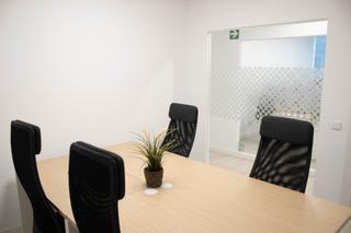 Location Bureau à Avenida de manoteras 24