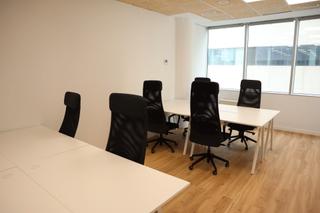 Location Bureau à Avenida de manoteras 24. Oficina privada en manoteras (todo incluido)