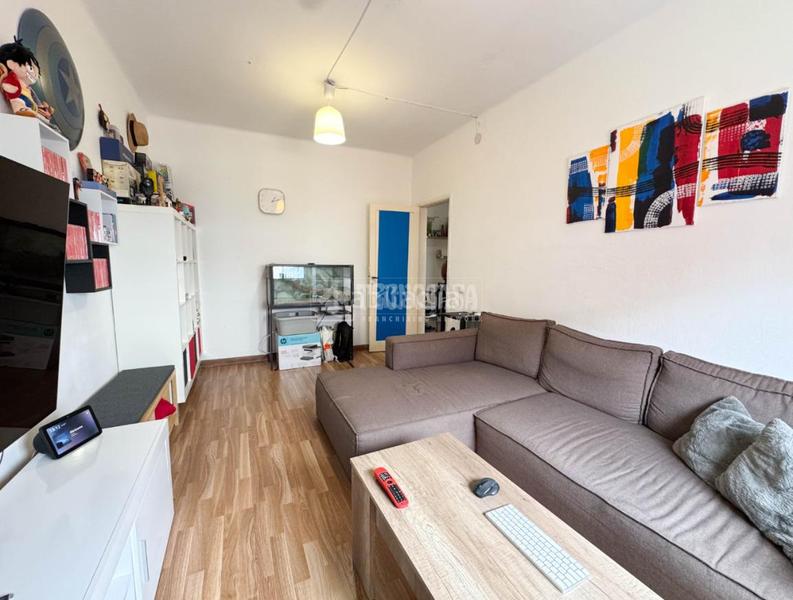 Foto 0b5db6ee-ea32-4927-bea1-2fc8cb430f95. Pis a Tamaraceite Palmas de Gran Canaria (Las)