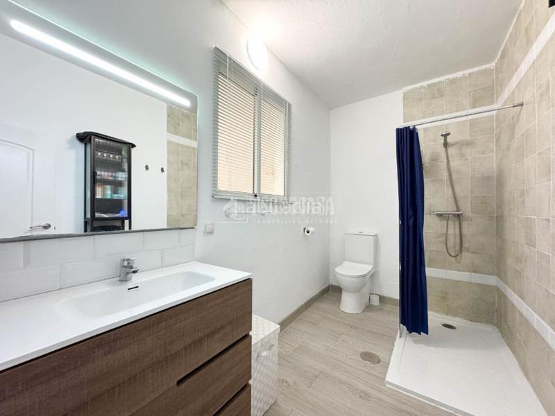 Foto f4f07bed-cbd8-4578-b09d-15f0f0c5751c. Pis a Tamaraceite Palmas de Gran Canaria (Las)