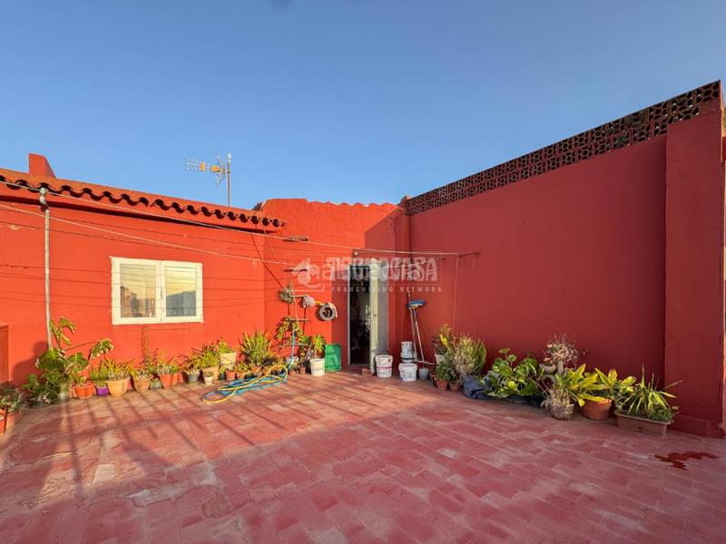 Foto d07d36c9-2554-4bb9-8160-ebfe48a08a19. Casa con parcheggio in San Lorenzo Palmas de Gran Canaria (Las)