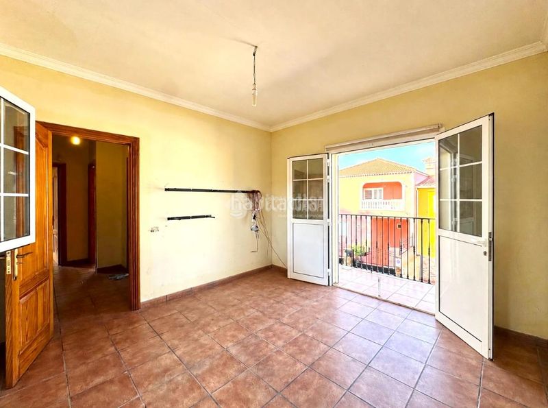 Foto 82840811-7fba-4ae0-ad6f-b99c0a90cb7a. Casa aparellada amb aparcament a San José del Álamo - El Hornillo Teror