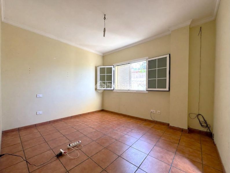 Foto d69ea702-b2f3-4932-8105-4411bf4bfd59. Casa aparellada amb aparcament a San José del Álamo - El Hornillo Teror