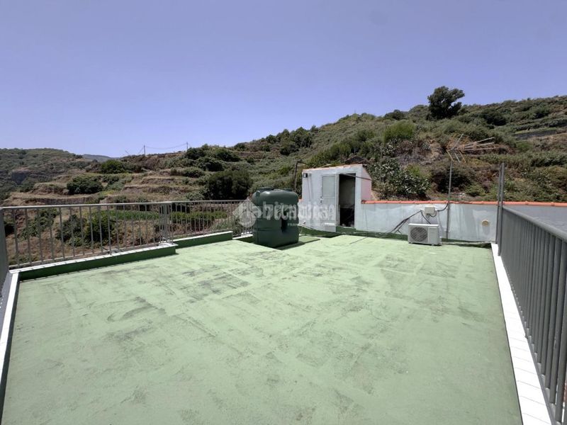 Foto d2a7f54e-8d35-4401-a830-5e1aaefad0fe. Pis amb aparcament a El Álamo - Arbejales Teror