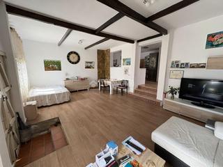 Casa aparellada a San Roque Pueblo. Casa en venta en san roque