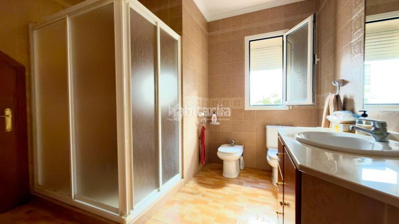 Foto 16b731c4-7793-4dc5-9036-1f877b49fee2. Casa amb aparcament a San Enrique-Guadiaro-Pueblo Nuevo Sotogrande