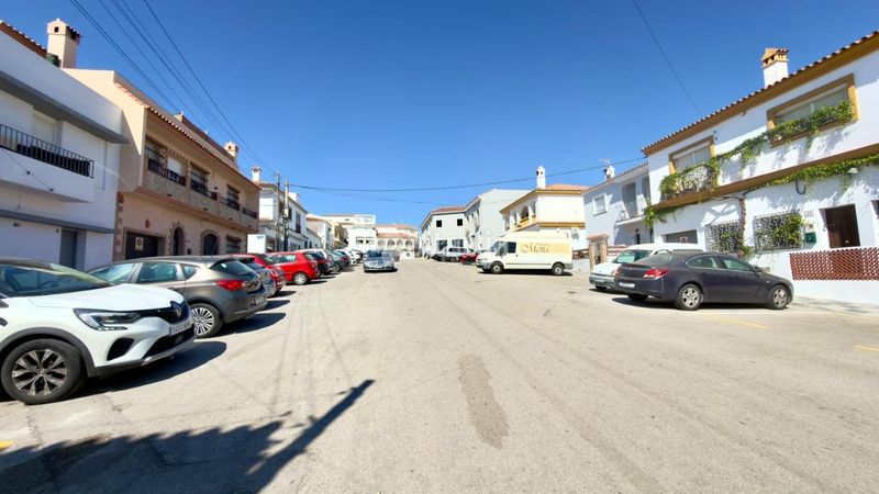 Foto 2f00f0b7-60df-4e71-ba8b-9be7ce29da22. Casa amb aparcament a San Enrique-Guadiaro-Pueblo Nuevo Sotogrande