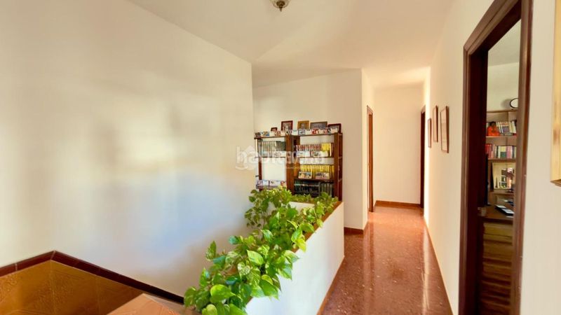 Foto 8282ddde-68d4-463a-8bdb-86cbf8935d75. Casa amb aparcament a San Enrique-Guadiaro-Pueblo Nuevo Sotogrande