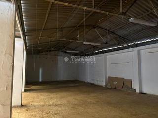 Local Comercial en Taraguilla-Estacin. Nave en venta en san roque