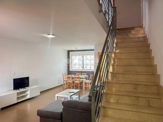 Towny house in La Esperanza - Llano del Moro. Casa en venta en el rosario