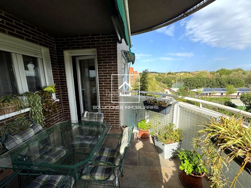 Foto 0a106bf2-e437-435d-9ea2-f54c6aee9610. Pis a Covibar-Pablo Iglesias Rivas - Vaciamadrid