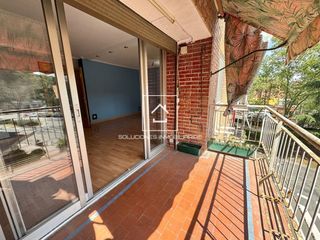 Etagenwohnung  De arturo soria. Piso calle arturo soria