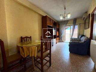 Pis  Del pico montánchez. Vivienda  calle pico montanche