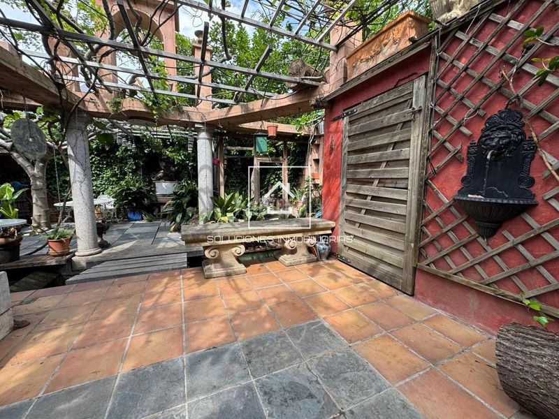 Foto 63e3fb7b-e7ff-4372-9e8c-9e07cce09172. Casa a Centro Rivas - Vaciamadrid