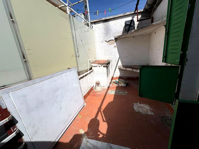 Foto e4d0bb48-d23c-4c85-aceb-ec74da13ce1f. Casa a Entrevías Madrid
