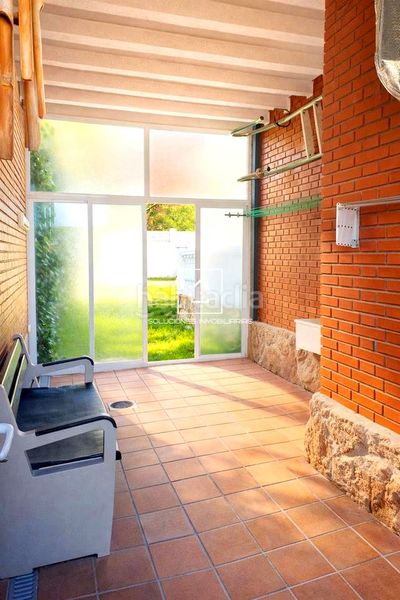 Foto 315a7038-4e47-4561-b5f9-852a0bb0722b. Casa amb piscina a Urbanizaciones Rivas - Vaciamadrid