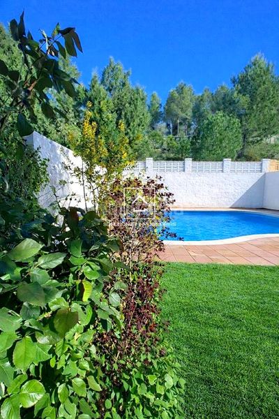 Foto 8c24cac8-a755-418b-a10c-7912dd3cefb5. Casa amb piscina a Urbanizaciones Rivas - Vaciamadrid