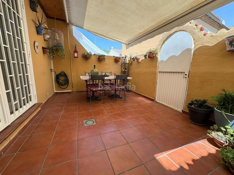 Foto d8ed6dcc-025e-4b63-9418-efbe5483fa18. Casa en Perales del Río Getafe