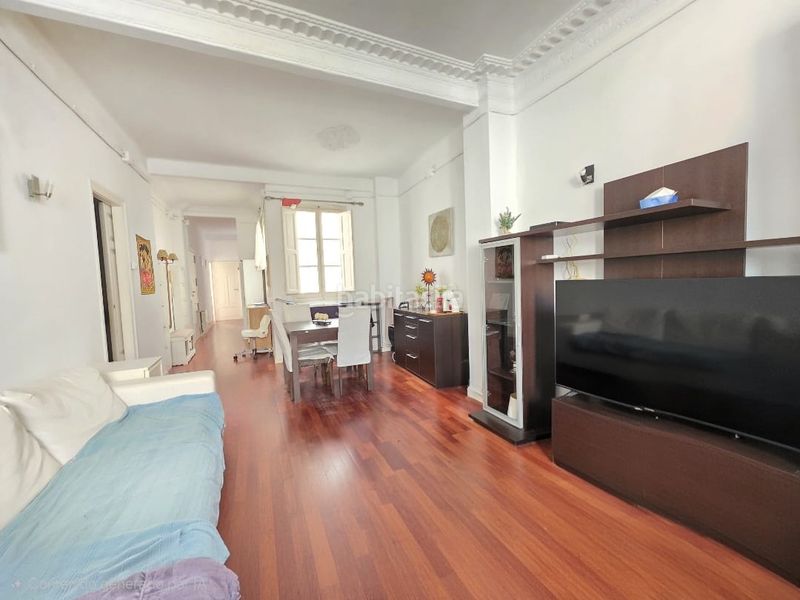 Foto 9a15ee38-6f59-4bca-9e1e-0b72fb64d9ec. Piso en El Pilar Valencia