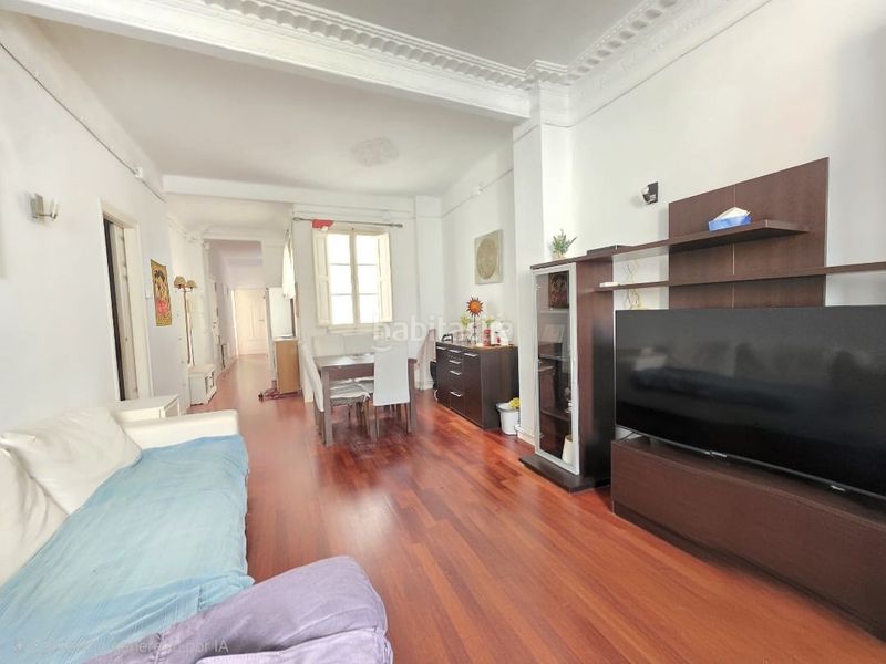 Foto c1e69533-e668-43df-8da6-3908cde06a79. Piso en El Pilar Valencia