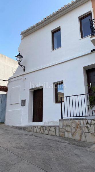 Foto 655b87ae-b845-4c0a-86d3-1615933d3165. Casa adossada amb piscina a Casco Urbano Náquera