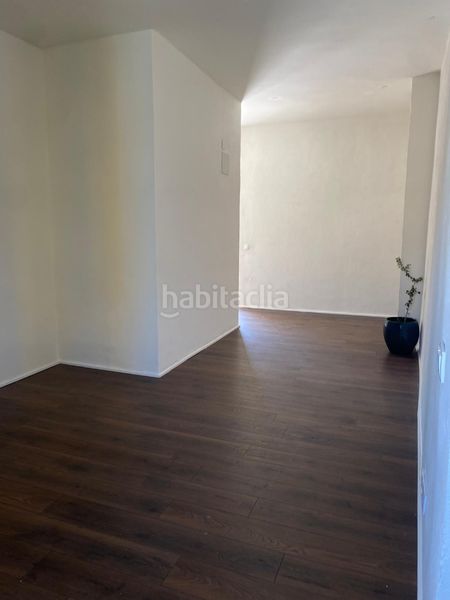 Foto c47f7b9f-a6b4-4b5b-a138-d3702b858de5. Casa adossada amb piscina a Casco Urbano Náquera