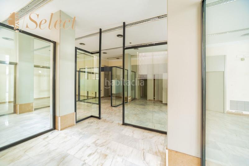 Foto 942c16c3-3dd2-4c6e-ad5b-25051d7126c6. Local commercial dans calle de las calabazas 17 dans Valencia