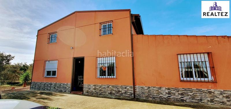 Foto 1da82858-8183-4f77-b623-6ccfeda624e2. Casa parcela con casa hipotecable en Lebrija