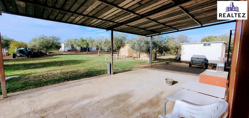 Foto 3a970a85-c273-4ed3-aa63-87d03cb81019. Casa parcela con casa hipotecable en Lebrija