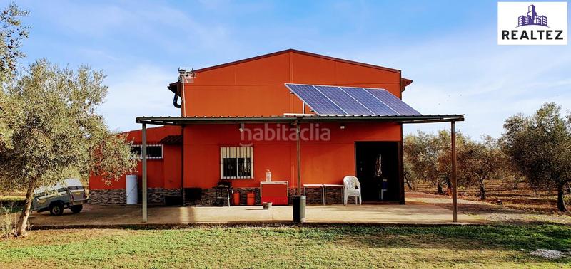 Foto 538576ed-fe7d-49d9-9f41-5b461c5c540a. Casa parcela con casa hipotecable en Lebrija