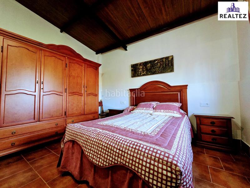 Foto df23ac52-4e98-462b-985c-b15716a486e3. Casa parcela con casa hipotecable en Lebrija