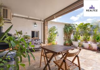 Casa a Centro. La vivienda perfecta con solárium, garaje y local comercial en e