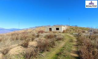 Masia a Murtas. Cortijo en construcción junto a bodega 4 vientos