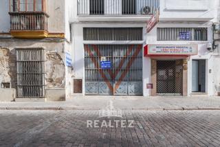 Local Comercial en Calle medina 39. Local comercial en venta en pleno centro de jerez Local Comercial en Calle medina 39. Local comercial en venta en pleno centro de jerez