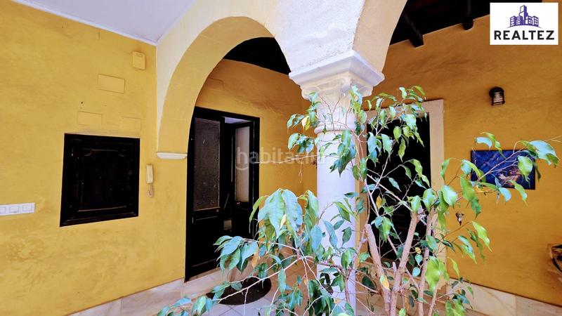 Foto ef8d6d69-6421-487d-9ebf-7fe36da55a60. Casa  en el Centro en Centro Jerez de la Frontera