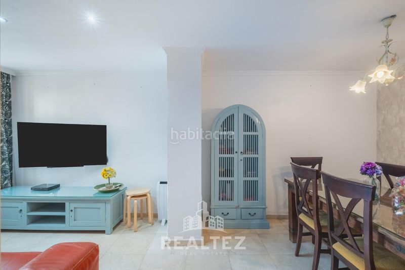 Foto 011d8992-4d75-4244-b7f3-cbbe6180ec3c. Casa amb aparcament a Centro Jerez de la Frontera