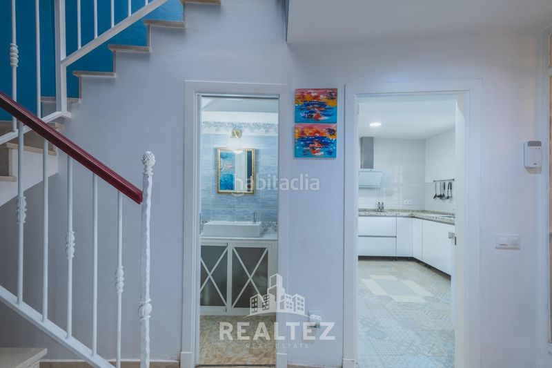 Foto cf05ac5d-a608-497f-a67c-3de323369453. Casa amb aparcament a Centro Jerez de la Frontera