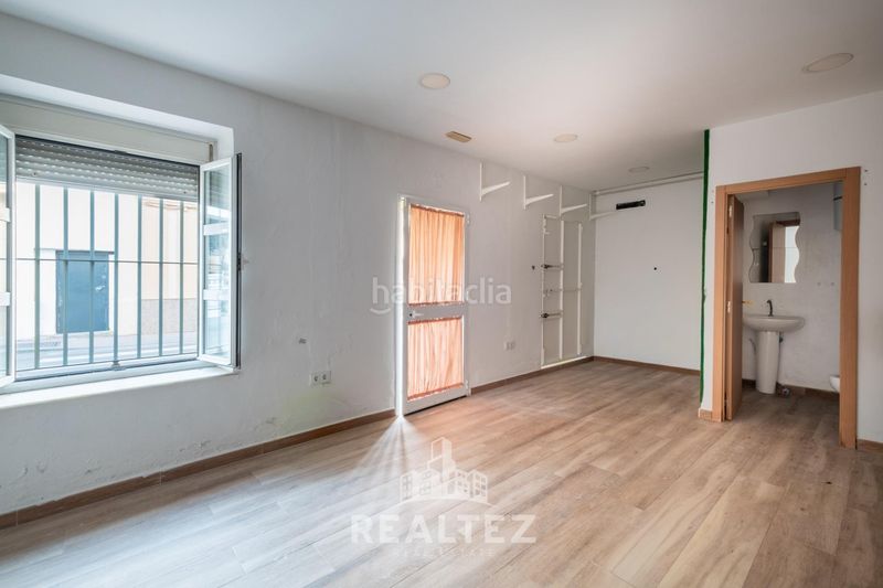 Foto d402b4b8-9184-4a7c-b894-633576d438dd. Casa amb aparcament a Centro Jerez de la Frontera