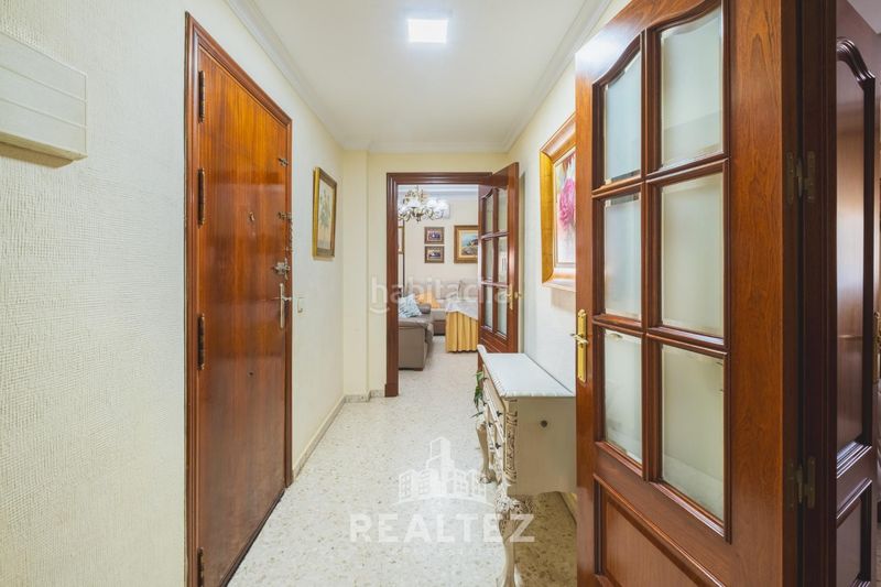 Foto 2598e4d6-ae77-4010-87e4-46d42332c3ee. Pis amb aparcament a Centro-Calzada-Cabo Noval Sanlúcar de Barrameda