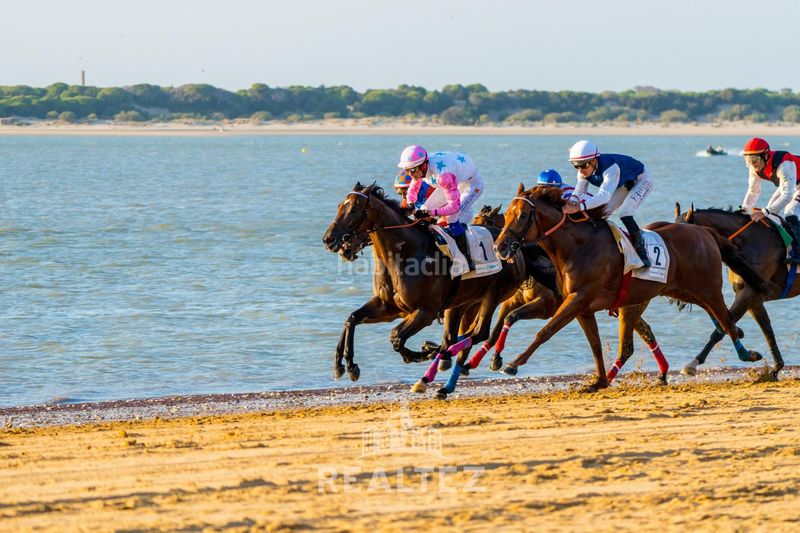 Foto ce283a53-f103-456d-9450-b009db5ace55. Pis amb aparcament a Centro-Calzada-Cabo Noval Sanlúcar de Barrameda