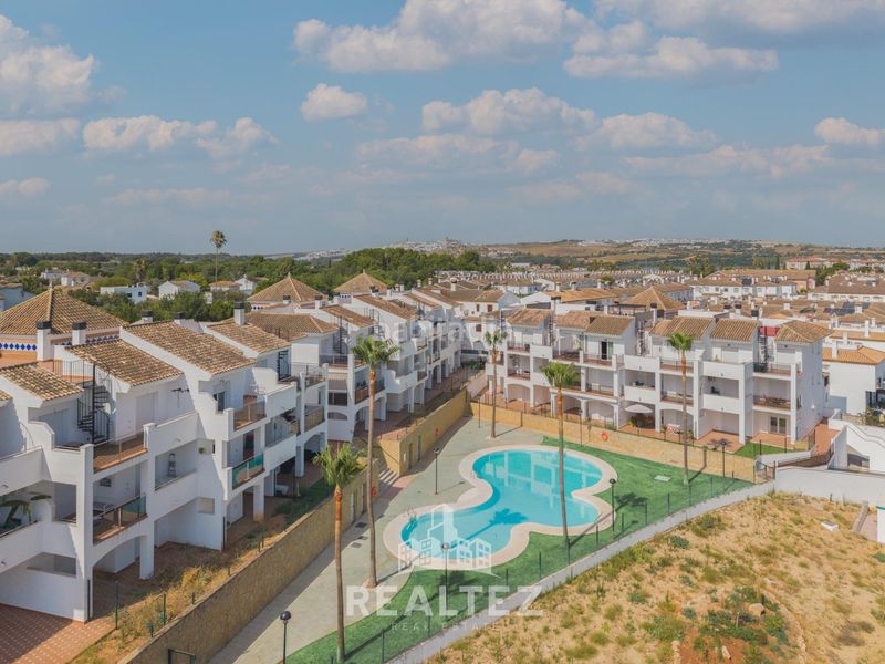 Foto 409b1e64-e178-47b2-9daa-3a90de3bc896. Pis amb piscina a Arcos de la Frontera